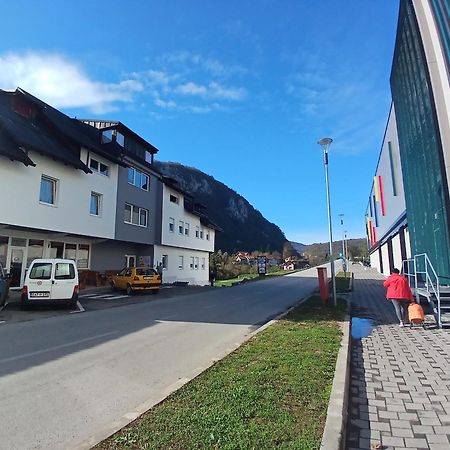 Sobe Sa Kupatilom Jajce Dış mekan fotoğraf