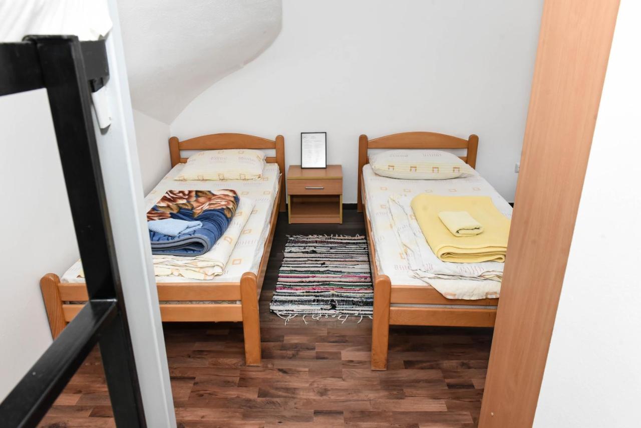 Sobe Sa Kupatilom Jajce Dış mekan fotoğraf