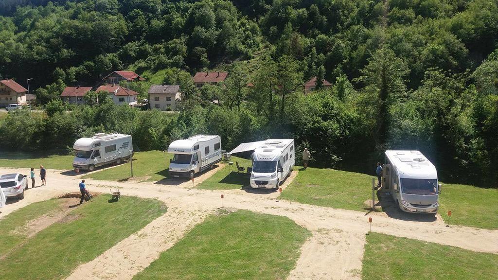 Sobe Sa Kupatilom Jajce Dış mekan fotoğraf