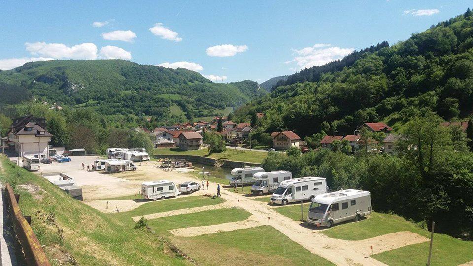 Sobe Sa Kupatilom Jajce Dış mekan fotoğraf